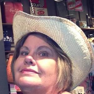 Meet your Posher, Rita